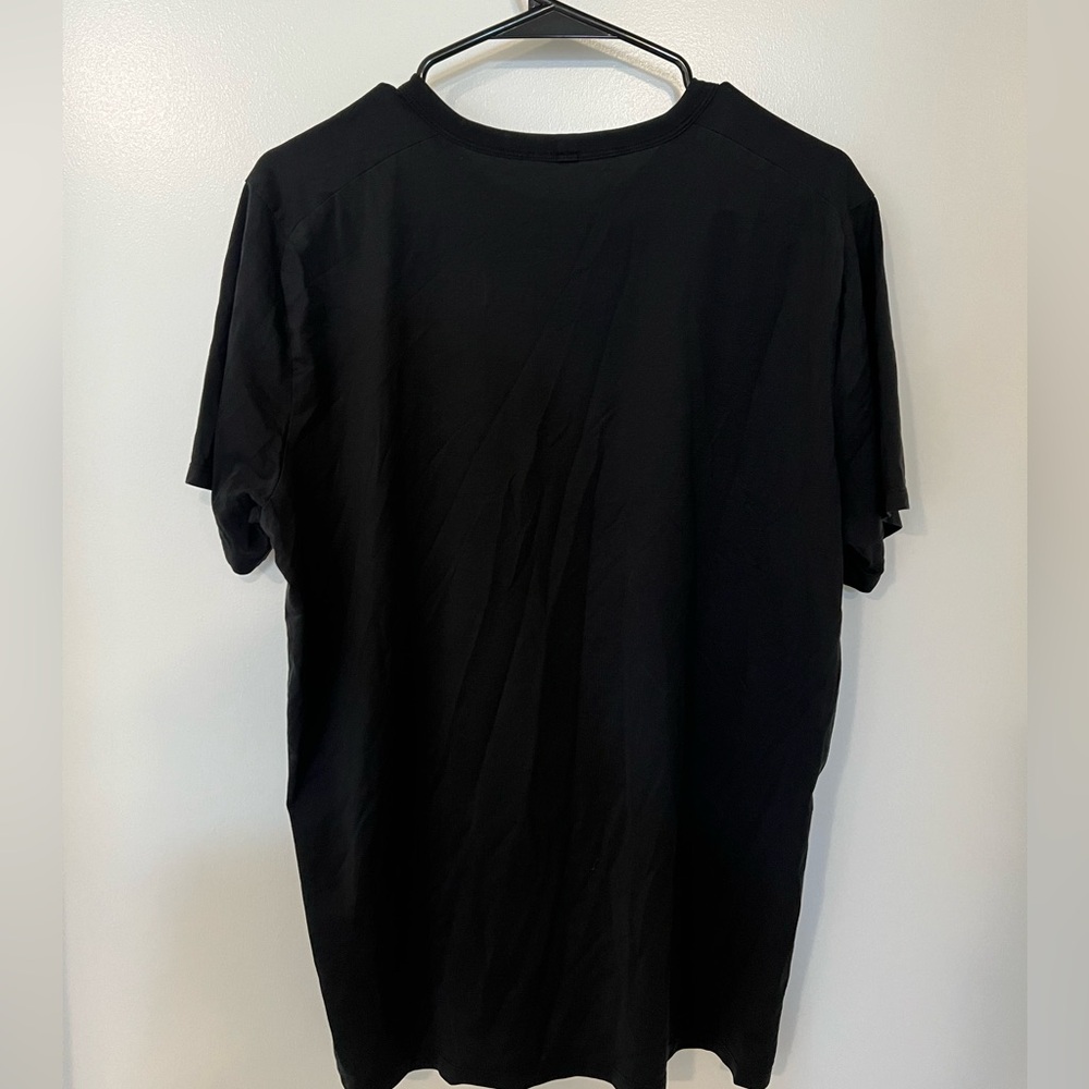 Lululemon Fundamental Tee